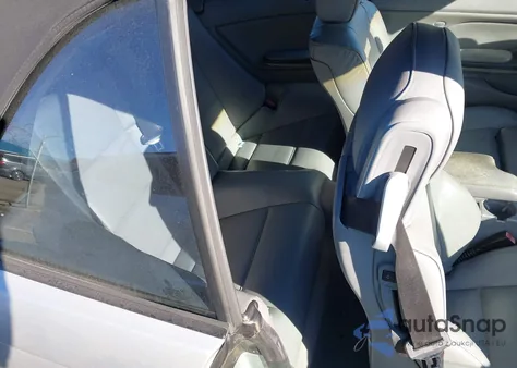 2004 BMW 330Ci из США, поврежденный, VIN WBABW53444PL48154